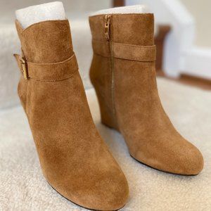 Vince camuto Dena wedge bootie